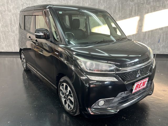 MITSUBISHI DELICA D:2 CUSTOM 4WD 2018