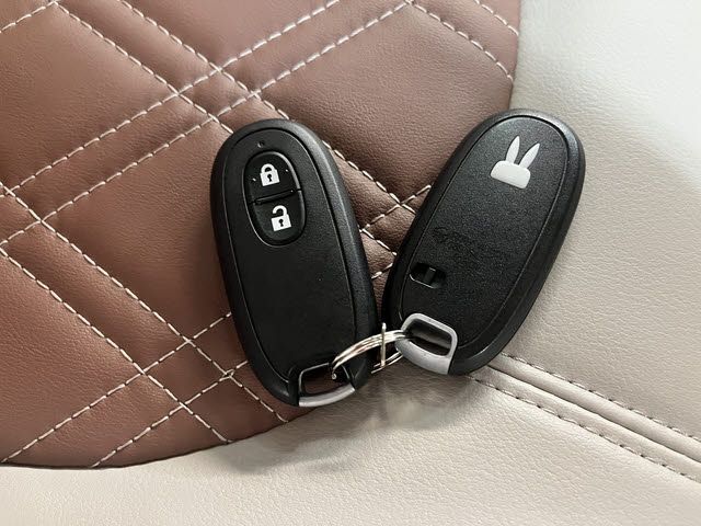 SUZUKI ALTO LAPIN Chocolat 2014