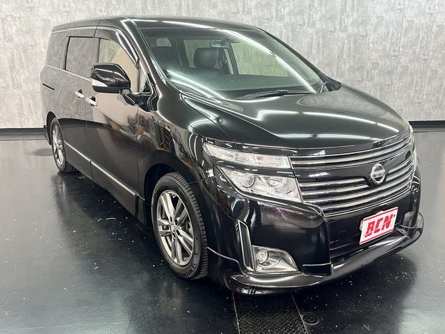 NISSAN ELGRAND 2012