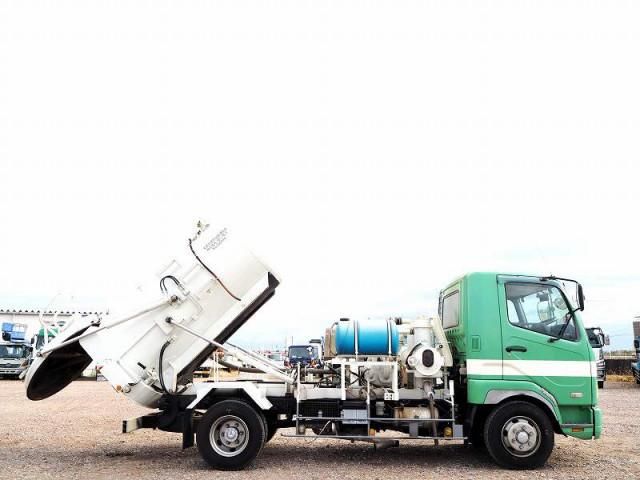 MITSUBISHI FUSOU FIGHTER 2006