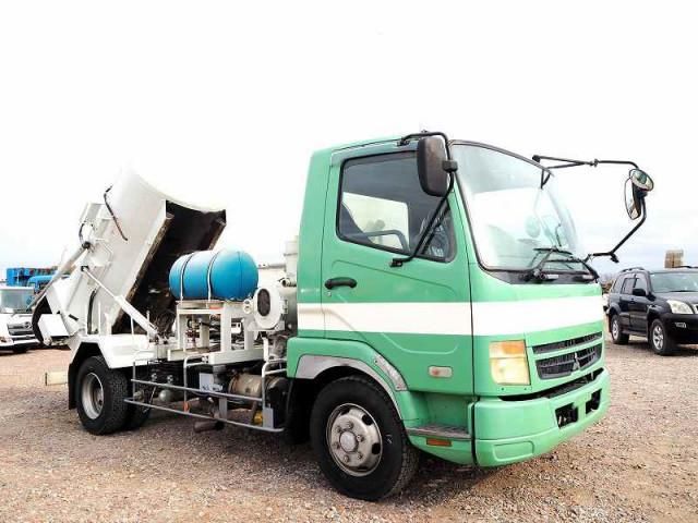 MITSUBISHI FUSOU FIGHTER 2006