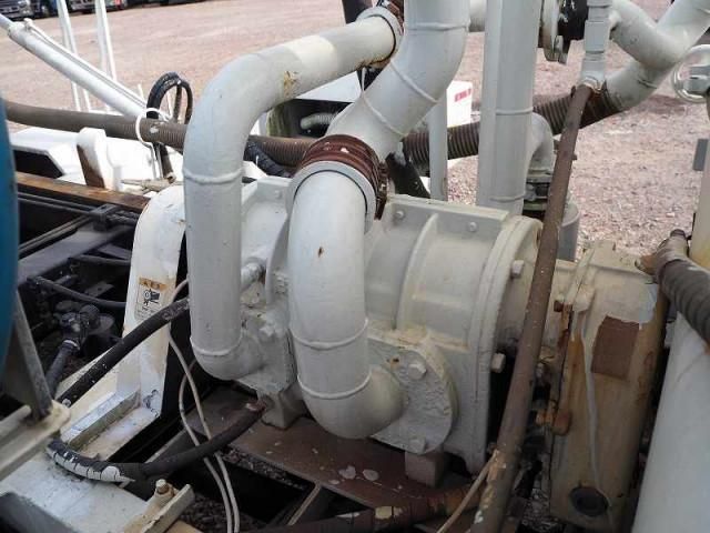 MITSUBISHI FUSOU FIGHTER 2006