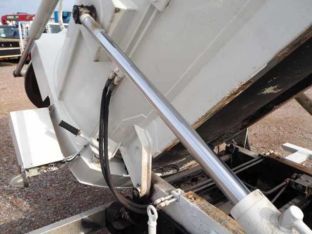 MITSUBISHI FUSOU FIGHTER 2006