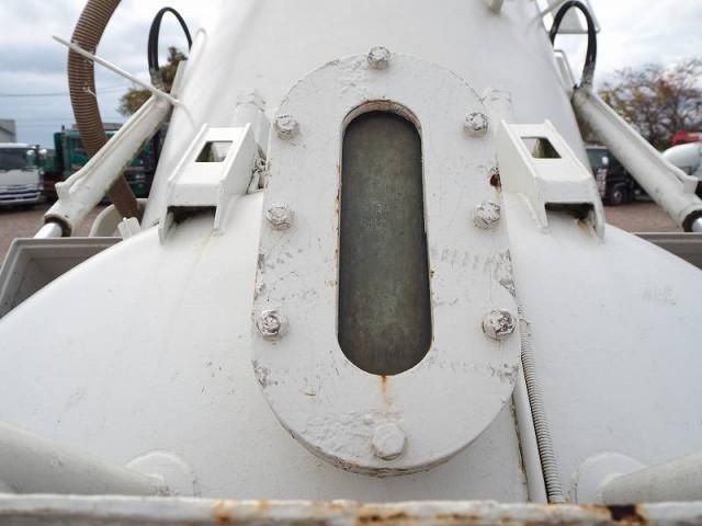 MITSUBISHI FUSOU FIGHTER 2006