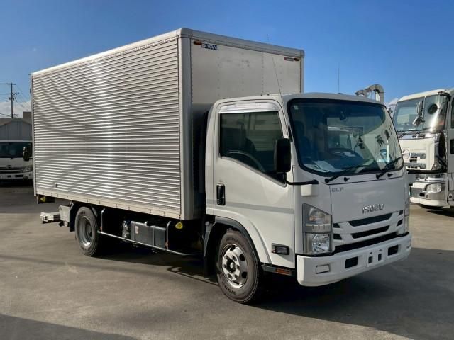 ISUZU ELF 2018