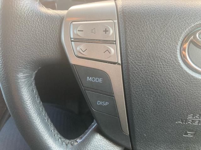 TOYOTA VELLFIRE 2012