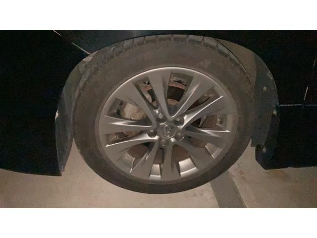 TOYOTA VELLFIRE 2010