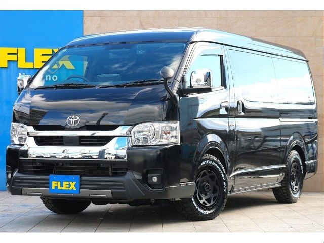 TOYOTA HIACE wagon 4WD 2022