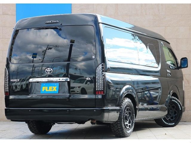 TOYOTA HIACE wagon 4WD 2022