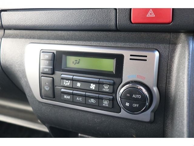 TOYOTA HIACE wagon 4WD 2022