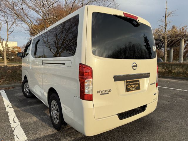 NISSAN NV350 CARAVAN 4WD 2012