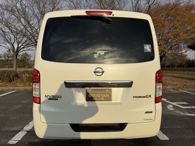 NISSAN NV350 CARAVAN 4WD 2012
