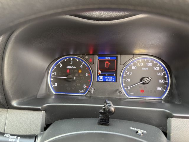 NISSAN NV350 CARAVAN 4WD 2012