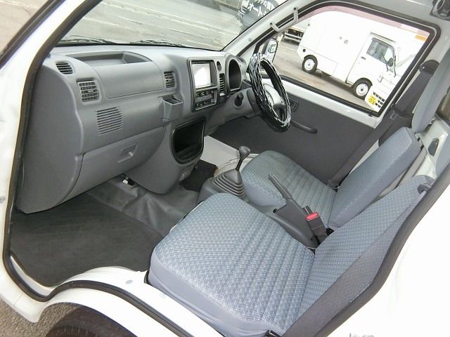 DAIHATSU HIJET truck 2014