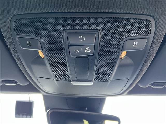 MERCEDES BENZ MERCEDES BENZ GLA class 2016