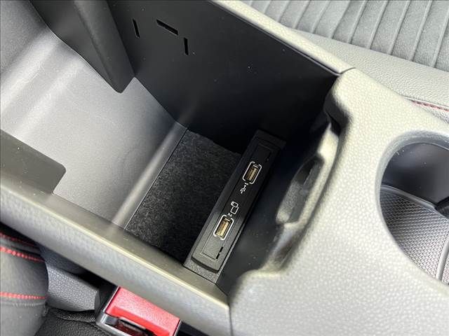 MERCEDES BENZ MERCEDES BENZ GLA class 2016