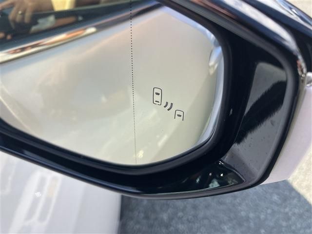 TOYOTA LEXUS UX250h 2022