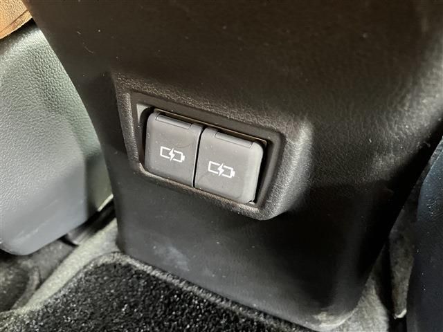 TOYOTA LEXUS UX250h 2022