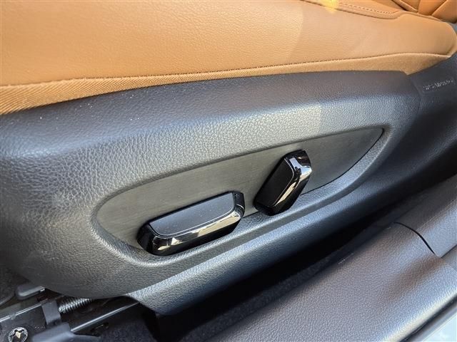 TOYOTA LEXUS UX250h 2022