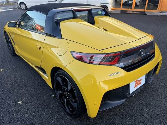 HONDA S660 2015