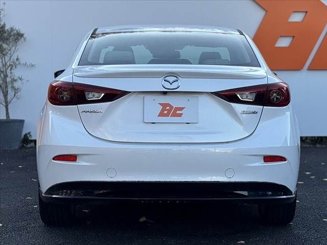 MAZDA AXELA HYBRID 2015