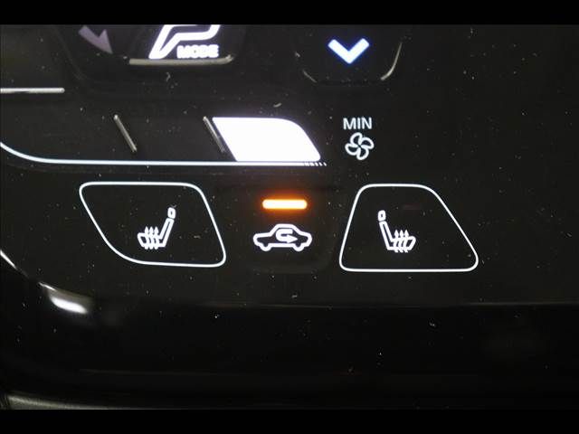 MITSUBISHI ek X 2022