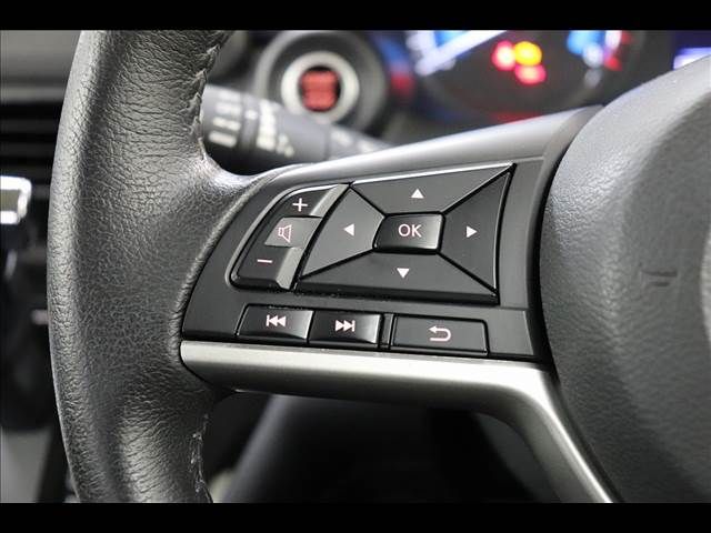 MITSUBISHI ek X 2022