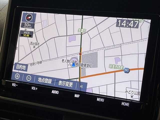 TOYOTA VOXY HYBRID 2020