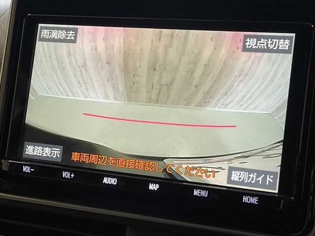 TOYOTA VOXY HYBRID 2020