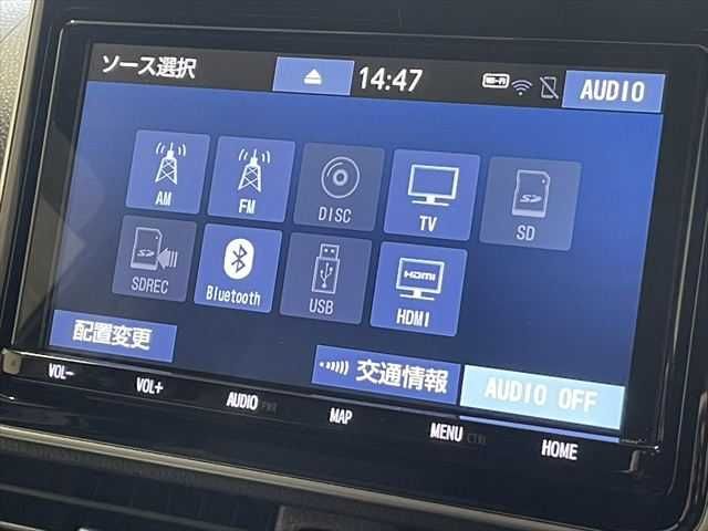 TOYOTA VOXY HYBRID 2020