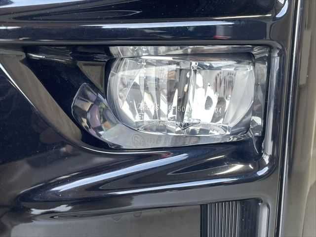 TOYOTA VOXY HYBRID 2020