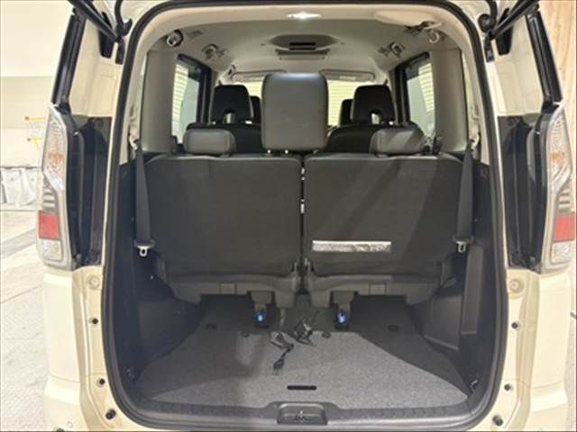 NISSAN SERENA  WG 2018