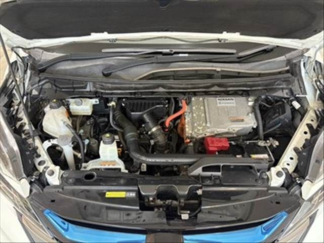 NISSAN SERENA  WG 2018