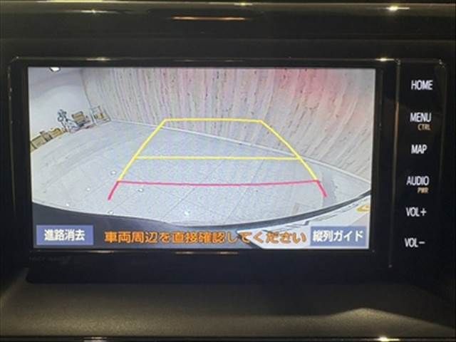 TOYOTA VOXY HYBRID 2018