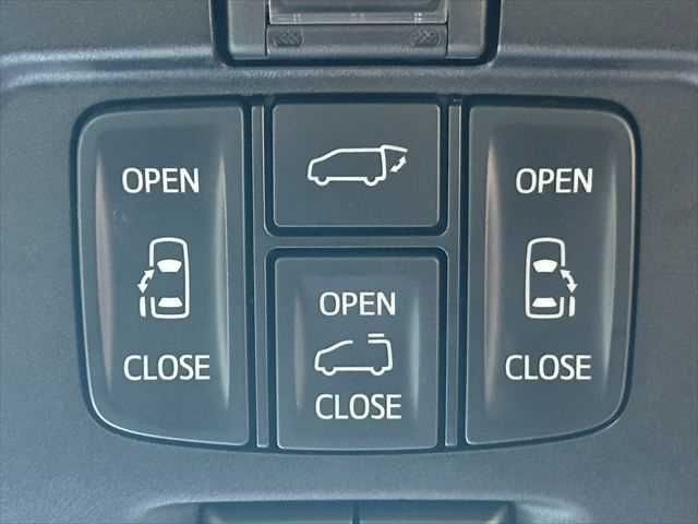 TOYOTA VELLFIRE  HYBRID 4WD 2018