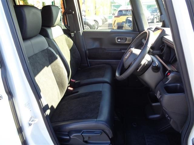 HONDA N BOX CUSTOM 4WD 2024