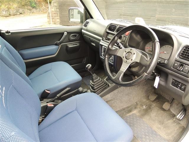 SUZUKI JIMNY 4WD 2002