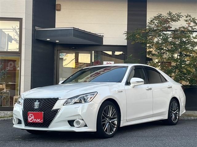 TOYOTA CROWN sedan hybrid 2013