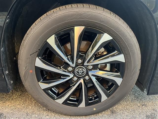 TOYOTA NOAH HYBRID 2024