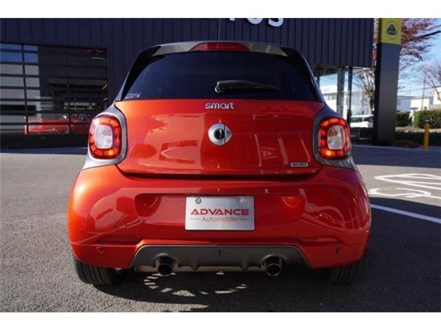 MCC SMART FORFOUR 2018