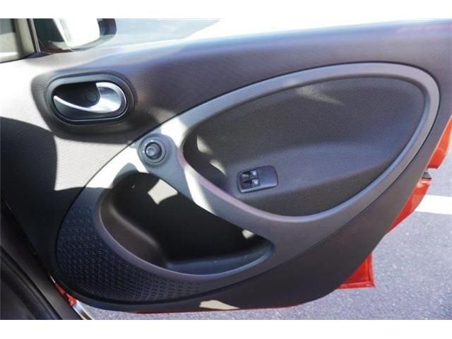 MCC SMART FORFOUR 2018