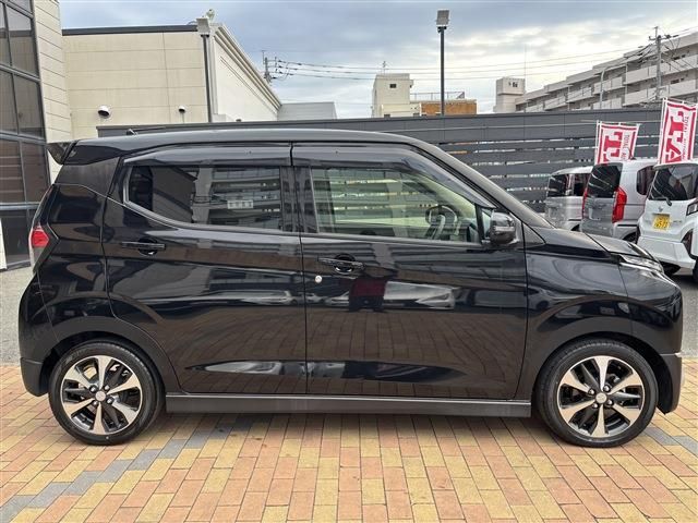 MITSUBISHI ek X 2022