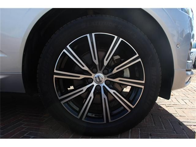 VOLVO VOLVO XC60 2019