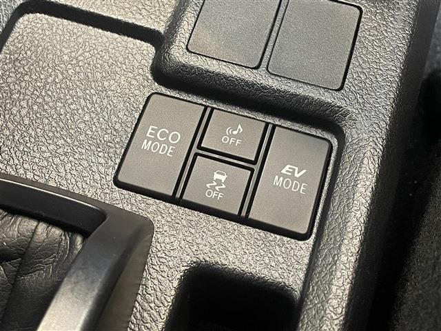 TOYOTA COROLLA FIELDER HYBRID 2020