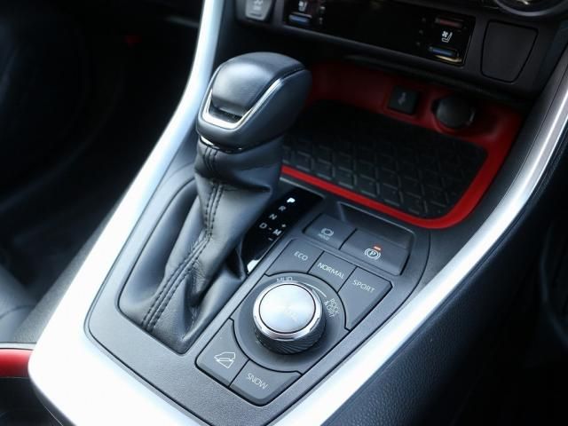 TOYOTA RAV4 4WD 2021