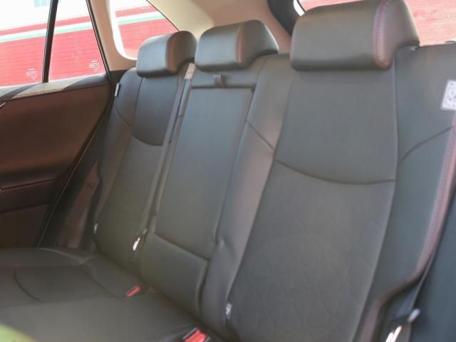 TOYOTA RAV4 4WD 2021