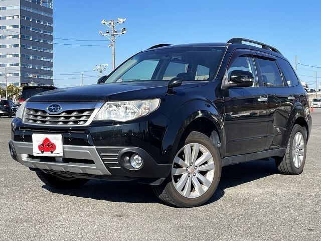 SUBARU FORESTER 2011