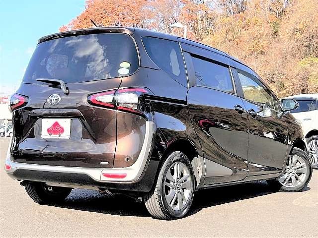 TOYOTA SIENTA 4WD 2017