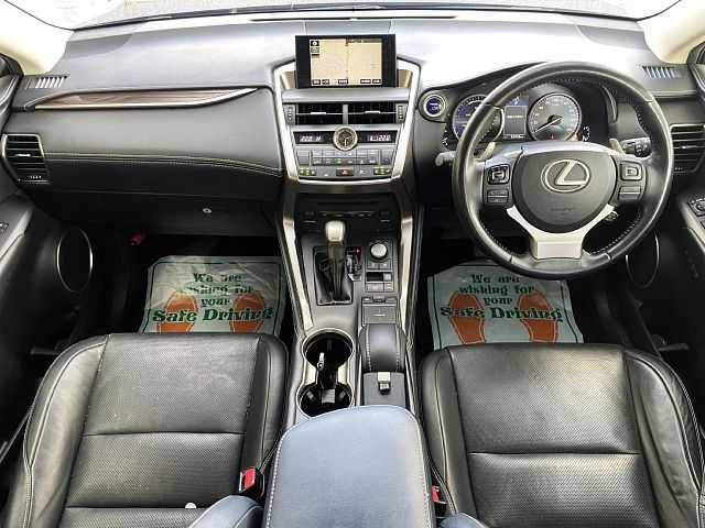 TOYOTA LEXUS NX300h 2014