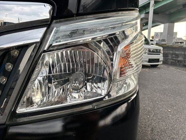 NISSAN NV350 CARAVAN 2012